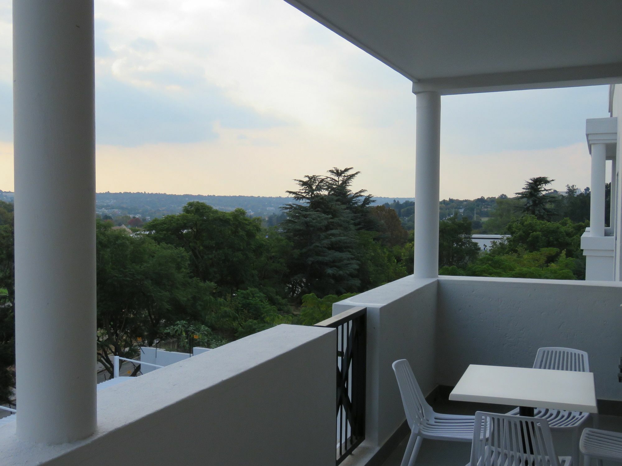 Mint Hotel Sandhurst Johannesburg Exterior foto